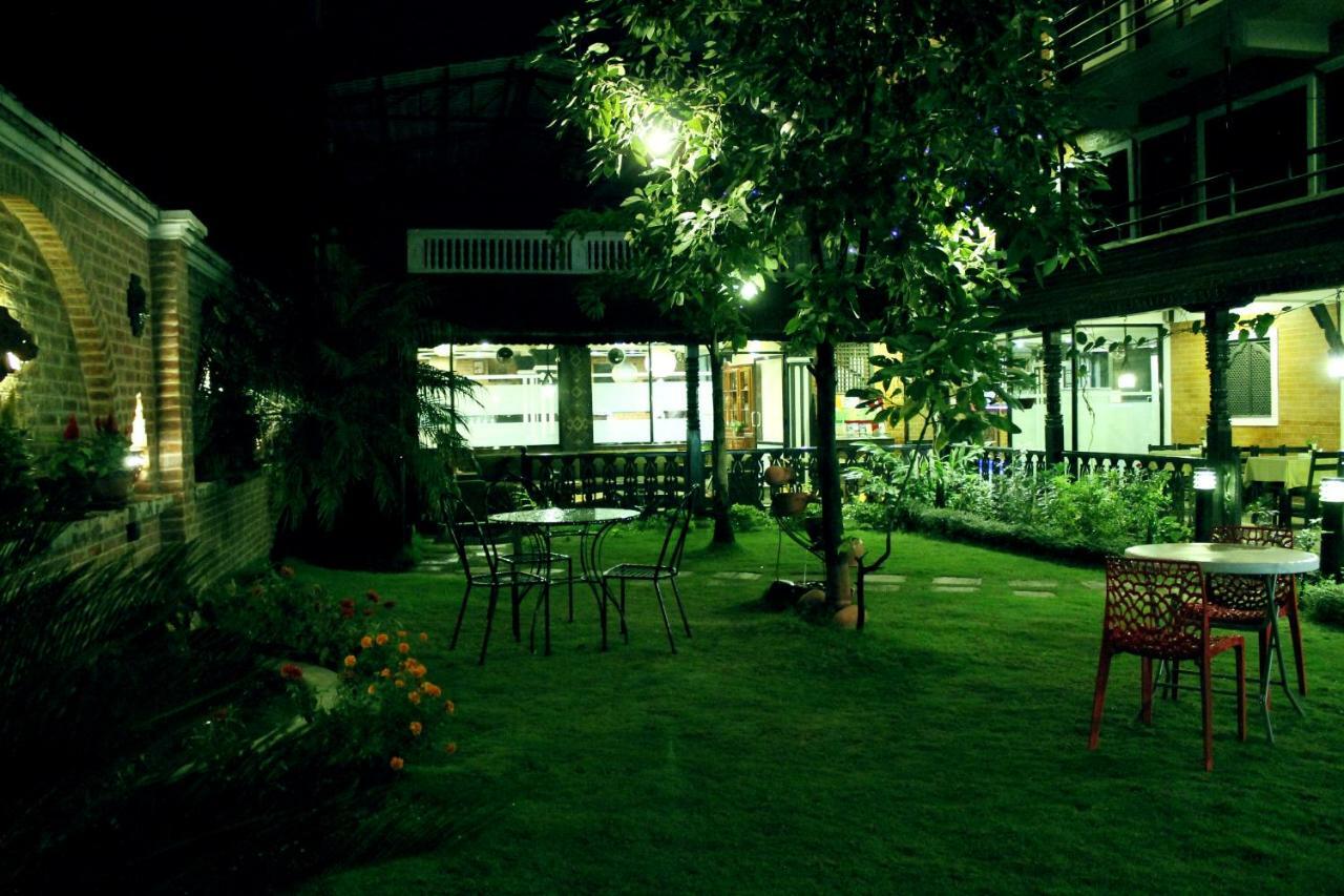 Boudha Mandala Hotel カトマンズ エクステリア 写真